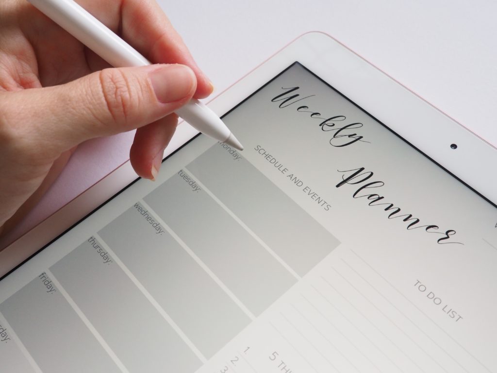 Weekly planner on iPad or Tablet